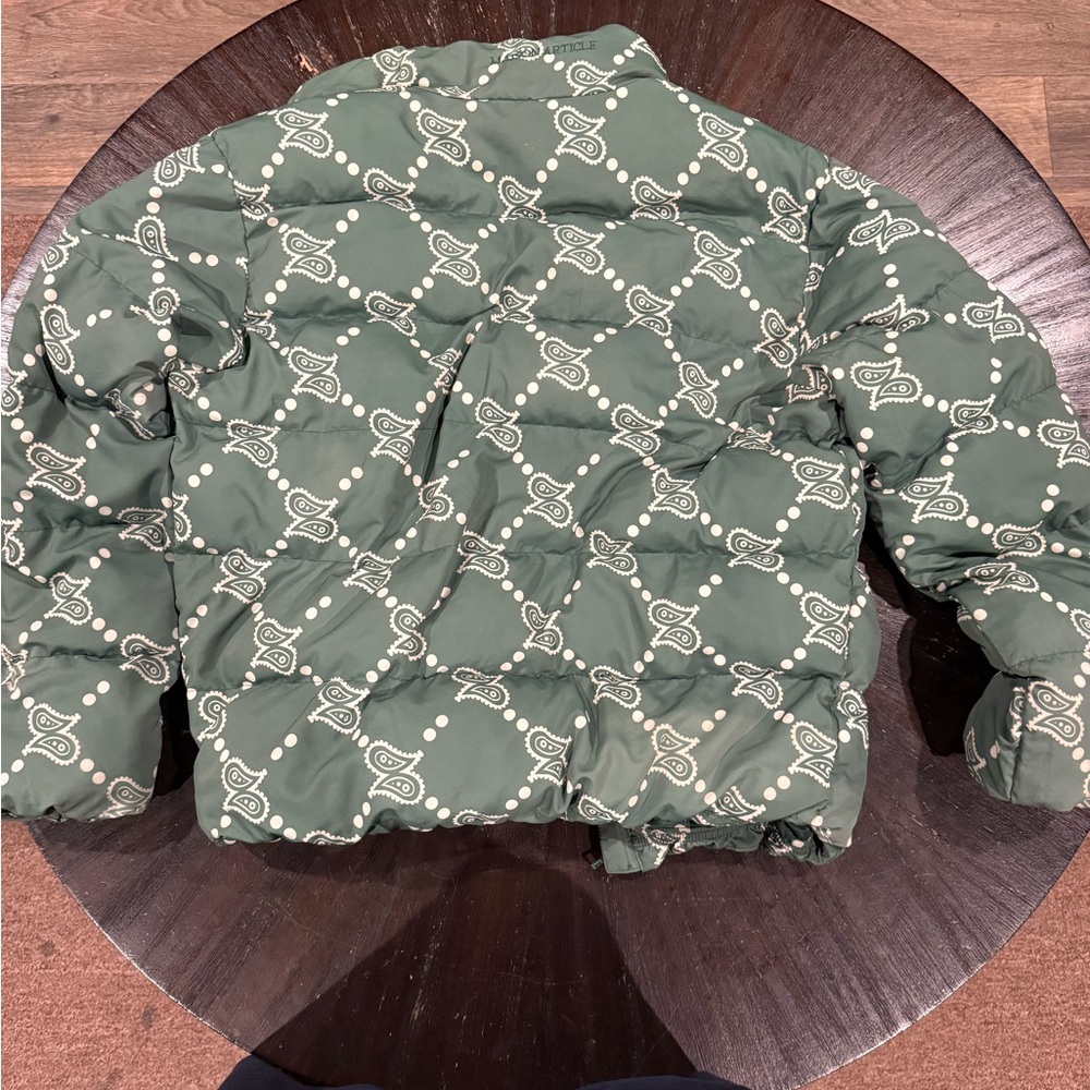 Green Patterned Puffer Jacket - Picture 5 of 7